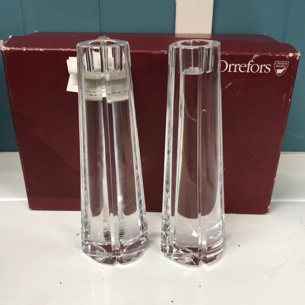 PAIR OF ORREFORS Marin Skar Cut lead CRYSTAL 8" CANDLESTICK HOLDERS Germany